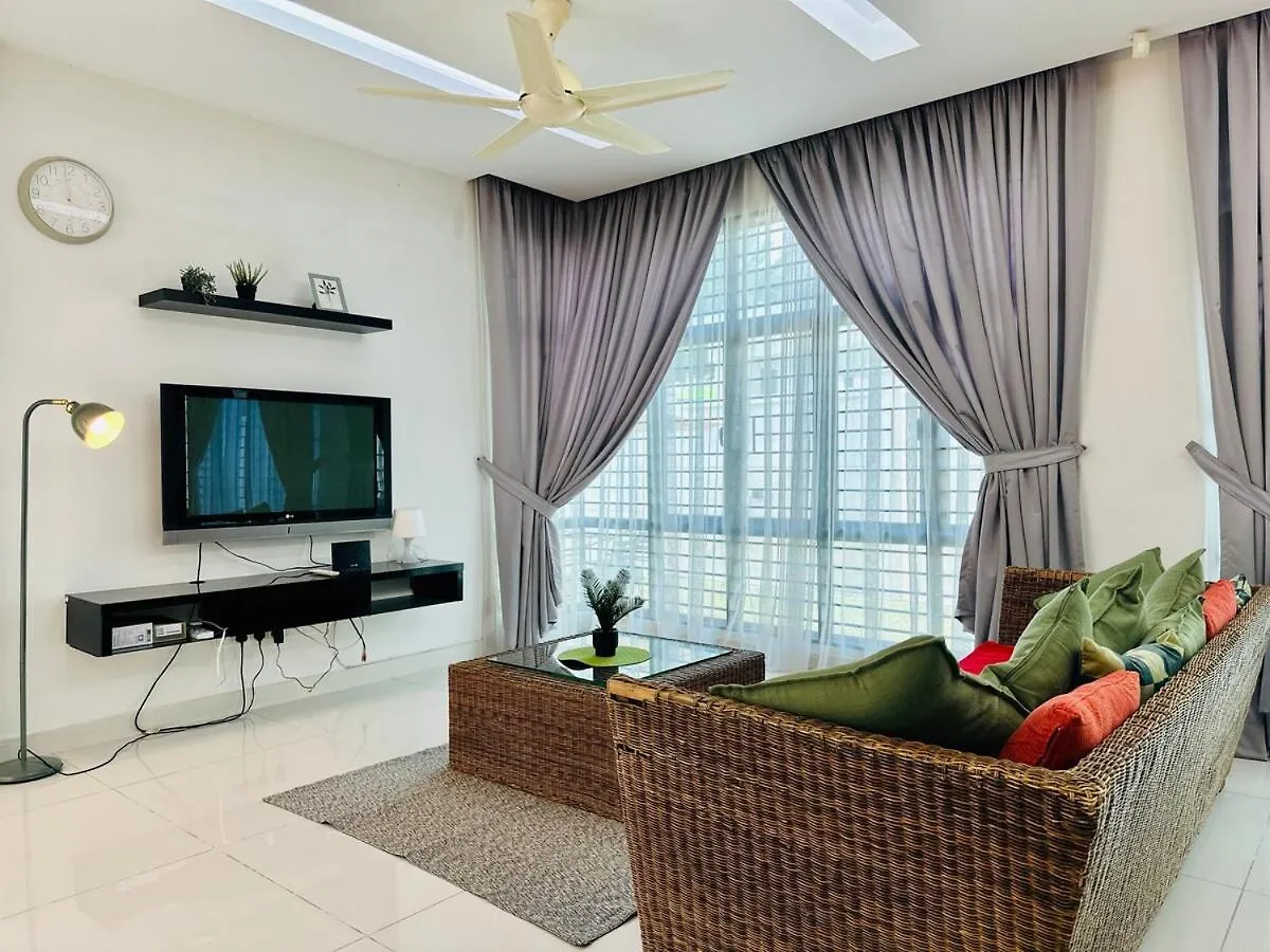 Vila New Sea Breeze Landed Home 13Pax Batuferrigghi Batu Feringgi